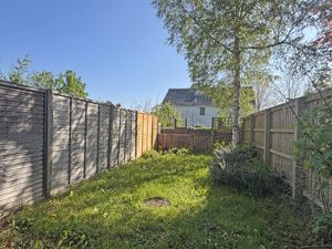 Photo 11- click for photo gallery